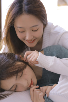 韩剧打扑克视频